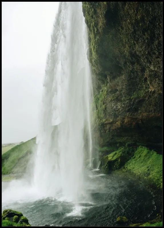 Preisreduziert Waterfall And Stony Wall Poster