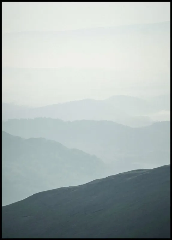 Foggy Mountain Landscape Poster Sichere Zahlung