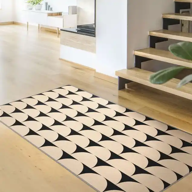 Beige Halbkreise auf Schwarz Preis Gesenkt