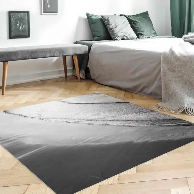 Leichter Wellengang am Strand Schwarz Weiß Top-Seller