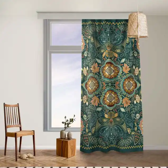 Detailliertes Boho Muster in Grün Rabatt