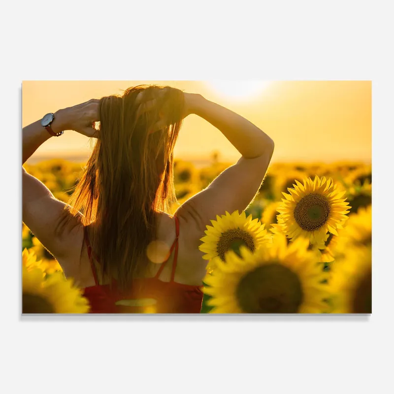 Must-Have Glasbild Sun Flowers Girl