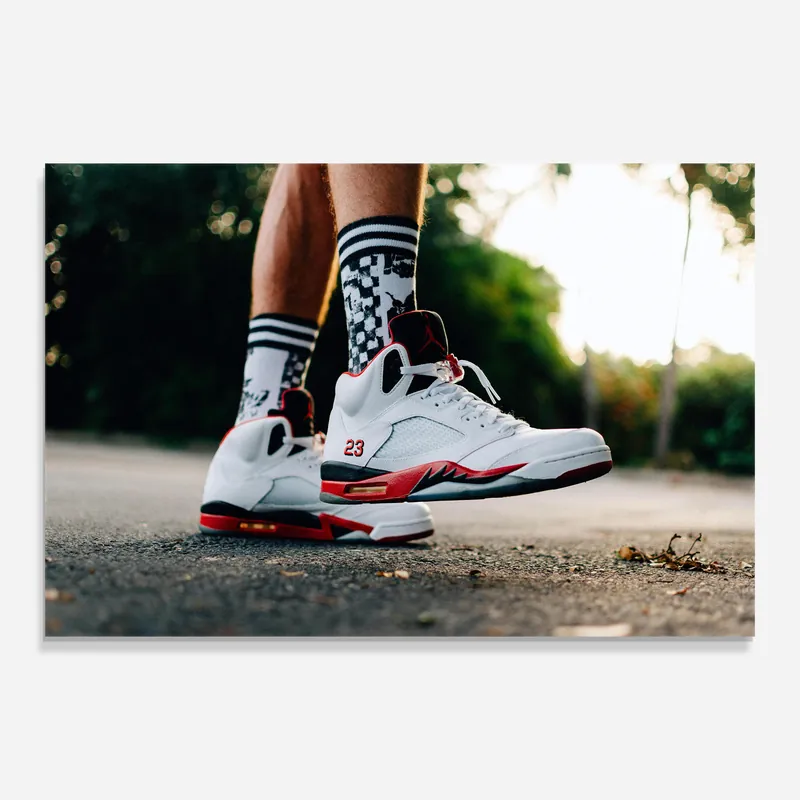 Neuheit Glasbild White Red Shoe