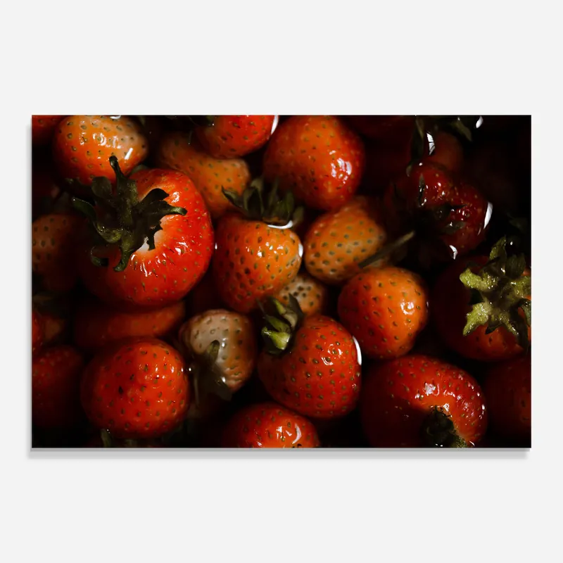 Neu Im Sortiment Glasbild Strawberries In Water
