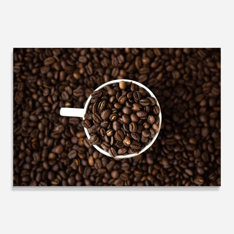 Glasbild Cup With Coffee Beans Expressversand