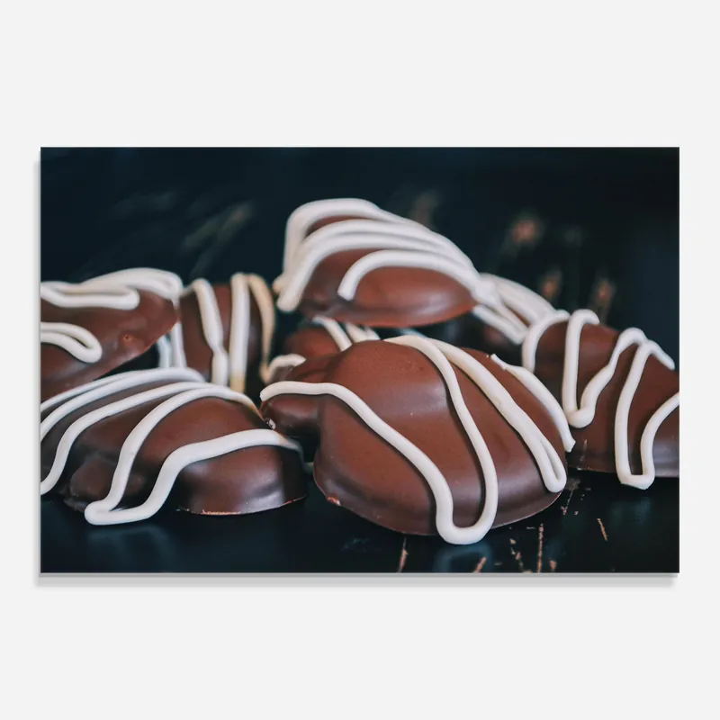 Sonderangebot Glasbild Heart Shaped Chocolate