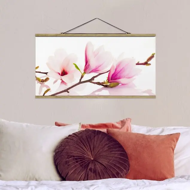 Kostenloser Rückversand Zarter Magnolienzweig