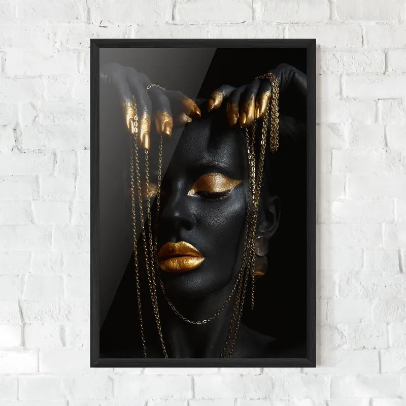 Kostenloser Versand Gerahmte Poster Black Gold Chain Makeup