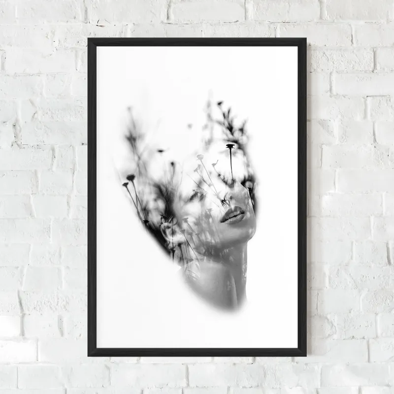 Markenware Gerahmte Poster Nature Woman