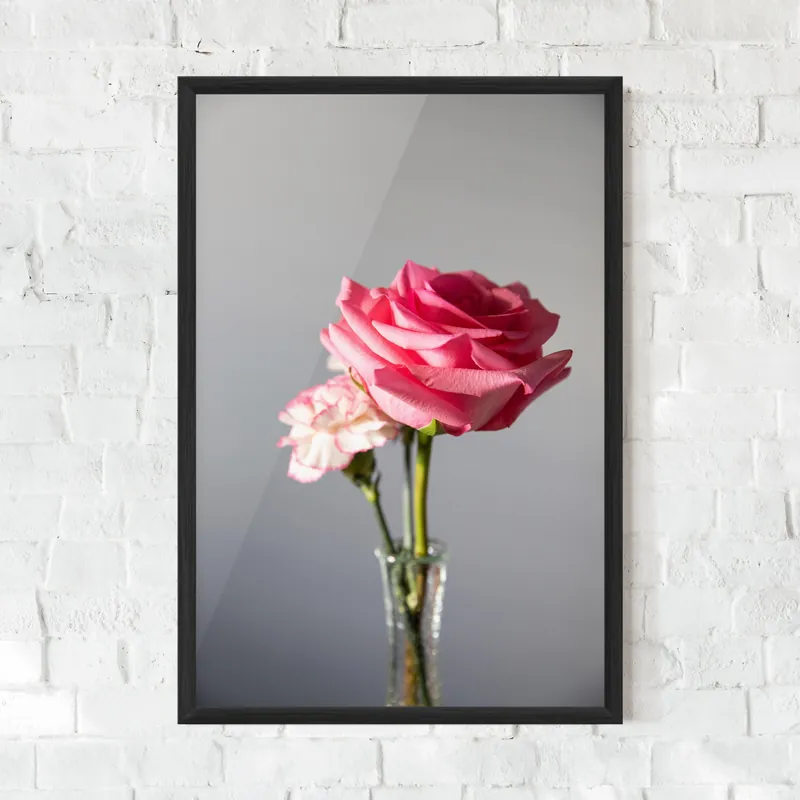 Letzte Chance Gerahmte Poster Big Pink Rose Vase