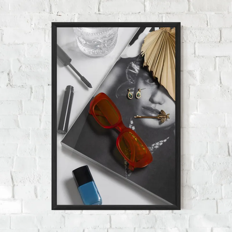 Nur Heute Gerahmte Poster Transparent Red Sunglasses