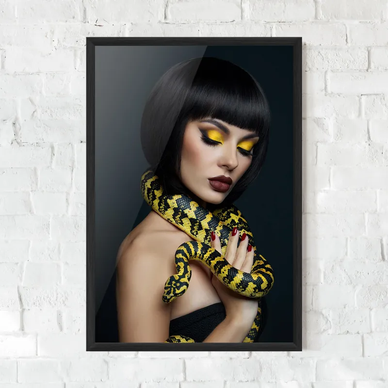 Gerahmte Poster Snake Necklace Saisonangebot