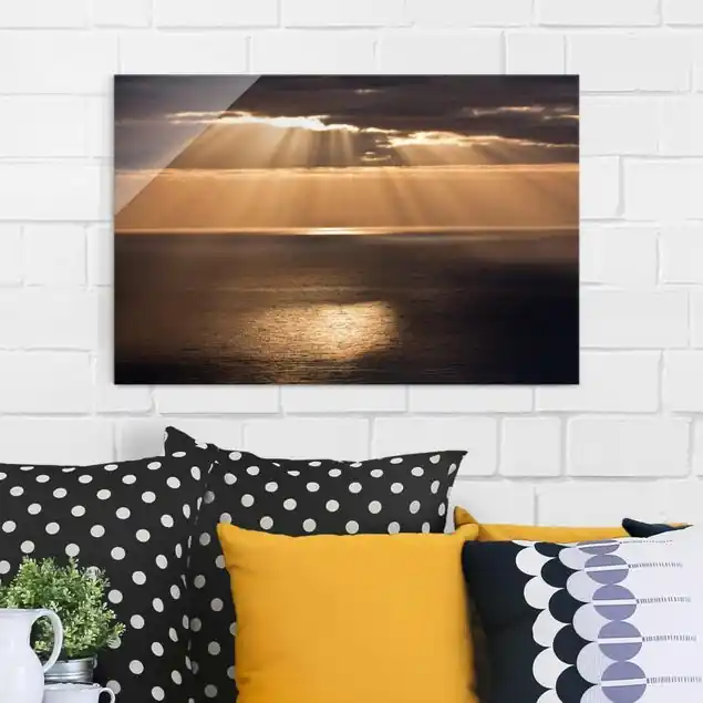 Ausverkauf Sonnenstrahlen über dem Meer