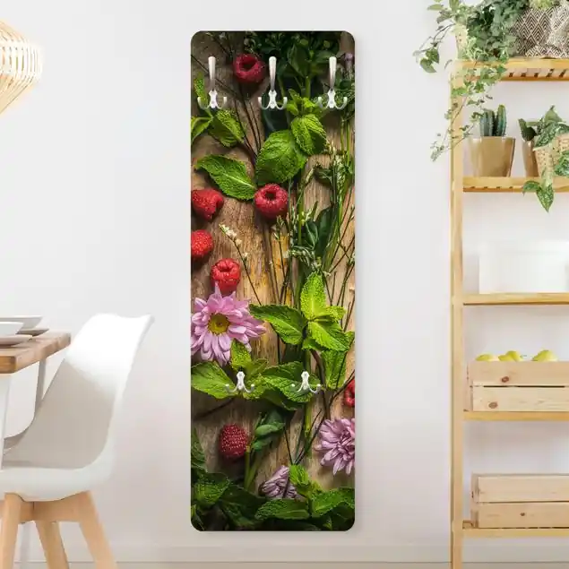 Blumen Himbeeren Minze Wandgarderobe Holzpaneel Abverkauf