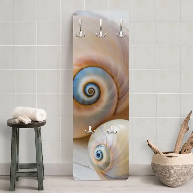 Begrenztes Angebot Muscheltrio auf Holz Wandgarderobe