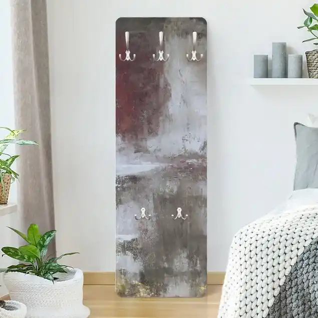 Rote Struktur mit goldenen Akzenten Wandgarderobe Holzpaneel Must-Have