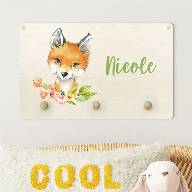 Waldtier Fuchsbaby mit Wunschname Kindergarderobe Holz mit Namen Jetzt Kaufen