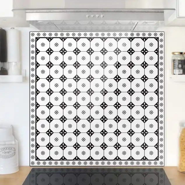 Geometrische Fliesen Landhaus Schwarz Weiß mit Bordüre Spritzschutz Neue Ware