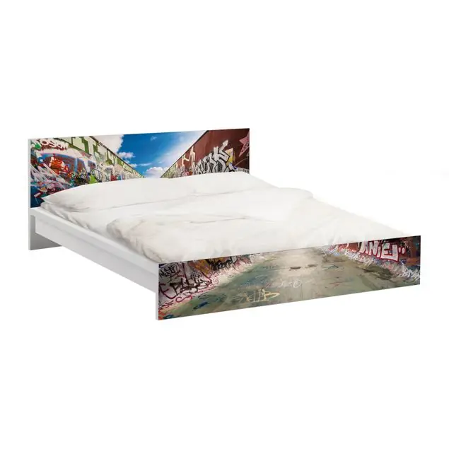 Must-Have Skate Graffiti Möbelfolie für IKEA Malm Bett 140 cm Breite