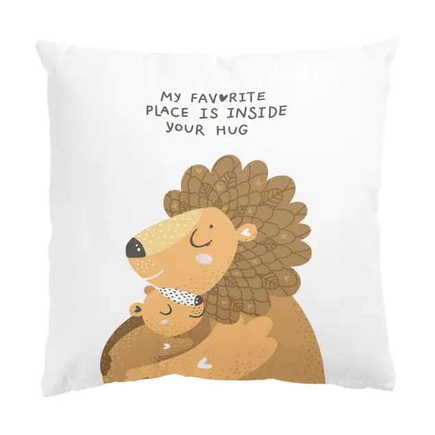 I just need a hug - Löwenmama Dekokissen – Canvas Geprüft