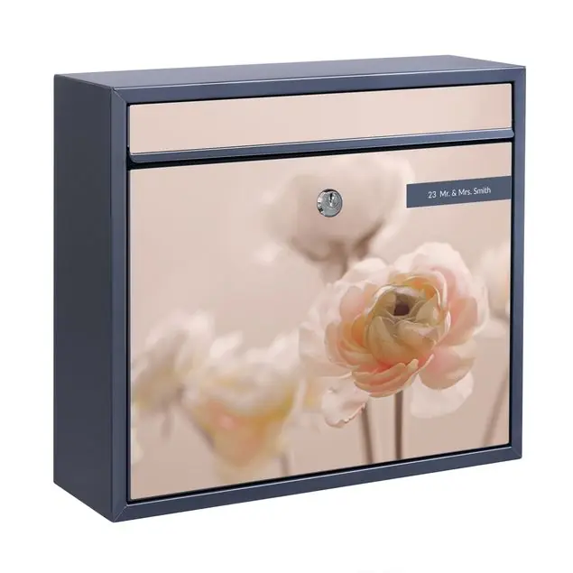 Zarter Strauch an Rosa Blüten Briefkasten mit eigenem Text Bestpreis