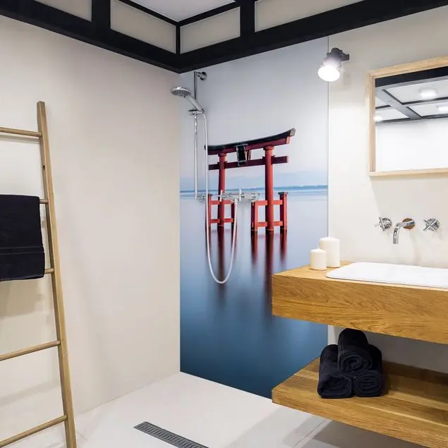 Top-Angebot Torii im Wasser Duschrückwand • selbstklebend • glänzend • 0,35 mm