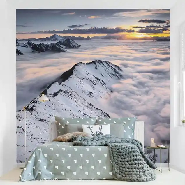 Kracherpreis Blick über Wolken und Berge Fototapete Vlies • inkl. Kleister • hergestellt in Deutschland