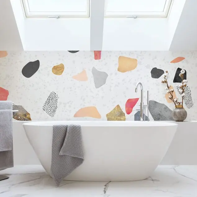 Weißer Terrazzo mit Goldsteinchen Wandverkleidung Bad Saisonangebot