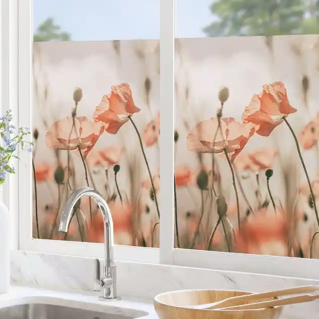Mohnblüten im Sommerwind Fensterfolie Rabatt
