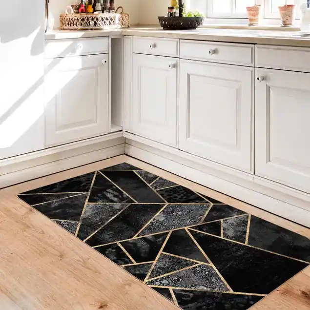 Graue Dreiecke Gold Premium Vinylteppich 2,2 mm • hergestellt in Deutschland • glatt • abwaschbar • ideal für Haushalte mit Tieren Abverkauf